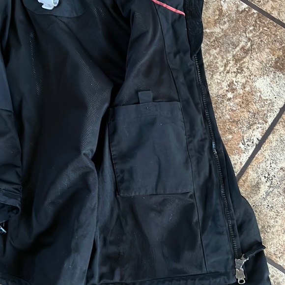 COPY - Carhartt Woman’s Coat - Picture 13 of 13